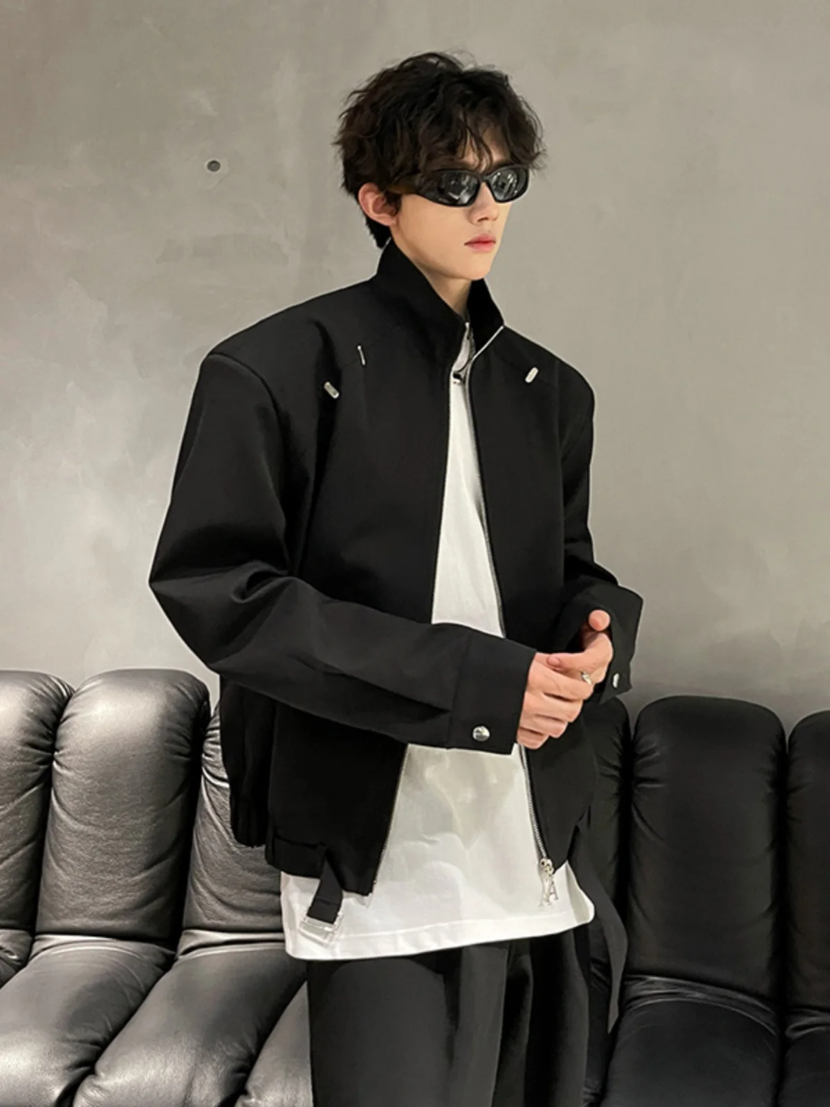 

Black Short Padded Shoulder Men's Jacket Autumn Cleanfit Metal Decoration Trendy Administrative Style Loose Fit Youth Popular