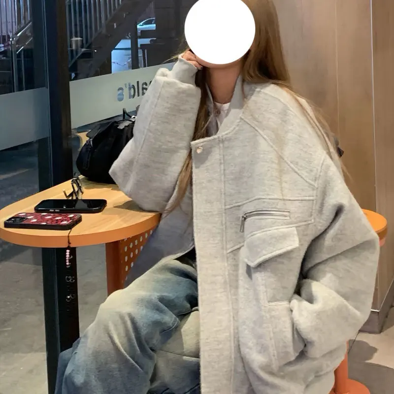 Płaszcze damskie z mieszanki wełny, płaszcz wełniany, niebieski, jesień, kaszmir, kołnierz z klapami, blokowanie kolorów, haftowane szarfy, rozkloszowany krój, estetyczny.