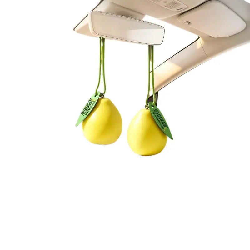 Pomelo Shaped Aroma Diffuser Pendant Portable Long Lasting Natural Scent Mini Hanging Air Freshener for Car Backpack Wardrobe