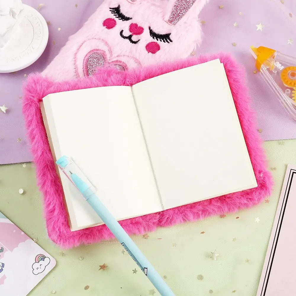 Cute Bunny Plush Notebook para estudante, Mini Pocket Notepad, Caderno portátil dos desenhos animados de pelúcia, Material escolar