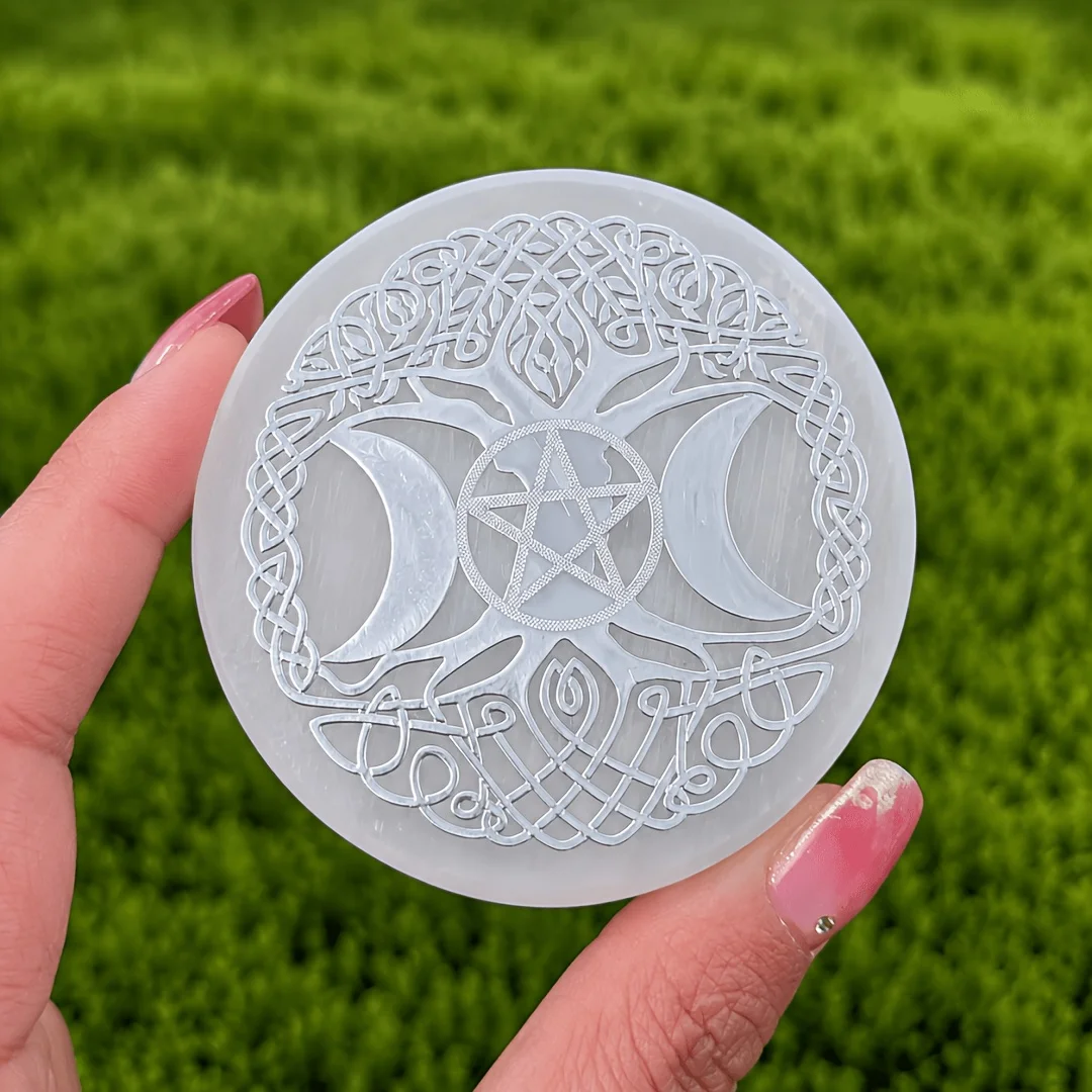 1pc Silver Pattern Selenite Slice, Round Decorative Display Plate with Detailed Tree and Moon Design, Ornament for Home Decor