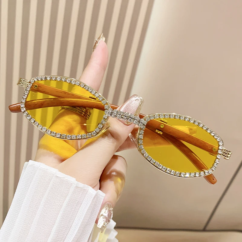 Owalne okulary przeciwsłoneczne w nowym stylu dla kobiet z diamentami, modne okulary przeciwsłoneczne w stylu retro z imitacją drewna, wysokiej klasy okulary przeciwsłoneczne — zdjęcie 3