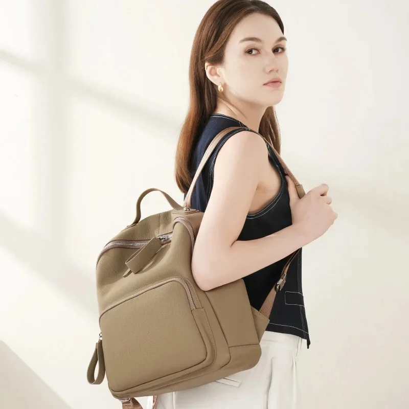 New Top Layer Cowhide Large Capacity Laptop Leather Backpack Double Shoulder Casual School Travel Commuter Women's Bag Mochila