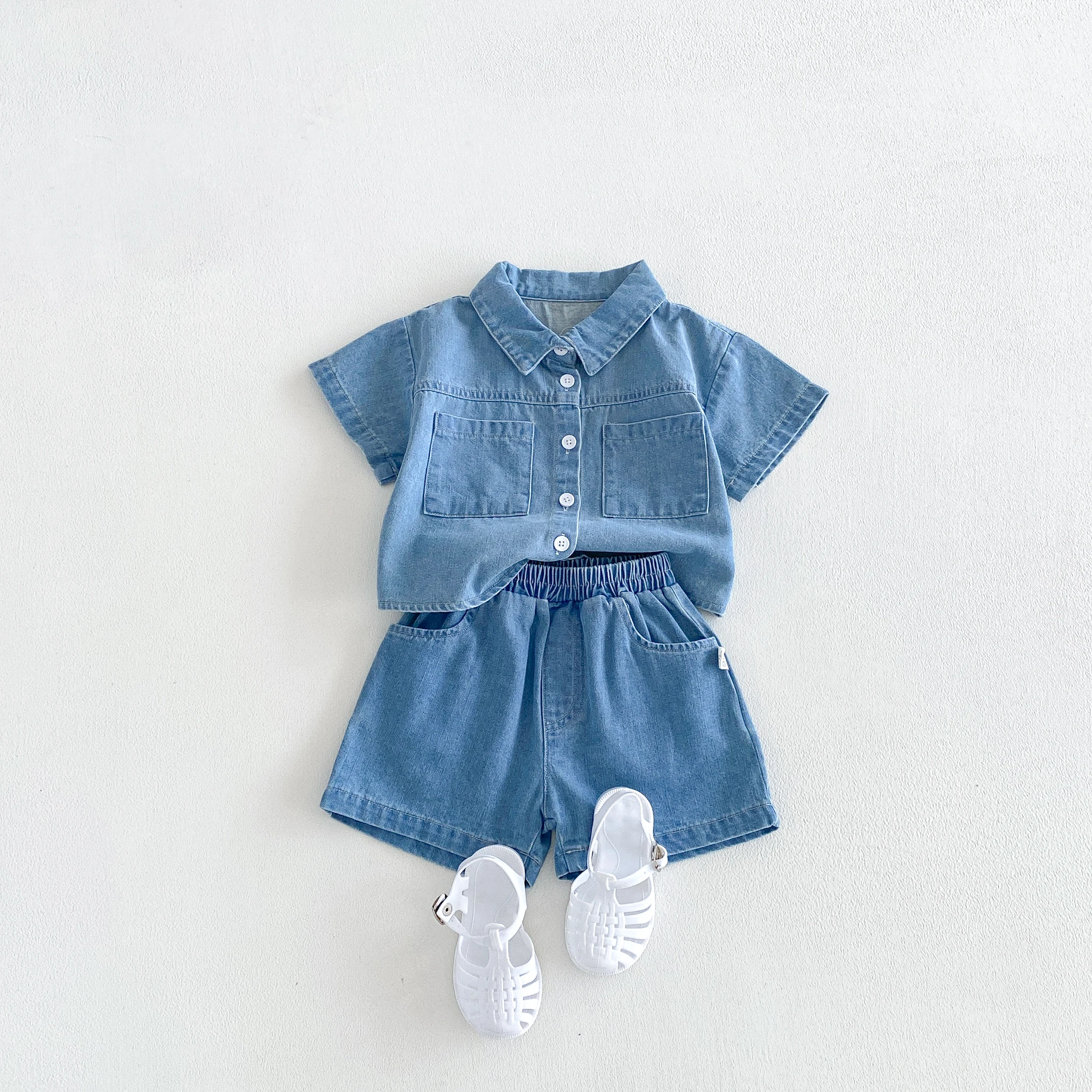 Boy and Girl Summer Stylish Denim Outfit-Baby with Front Collar Short-Sleeved Lightweight Shorts in Separate Two-Piece Set
