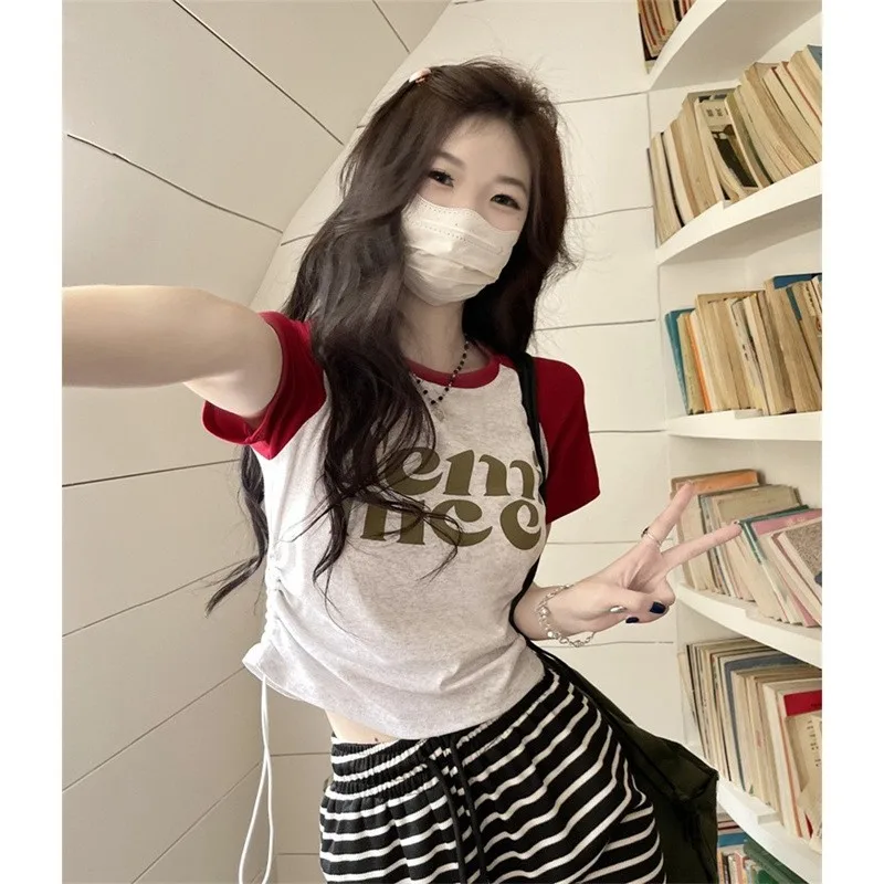 

Sweet And Spicy ort Sve Tight Fit T-irt Women's Summer 2023 New Letter Print Crop Top Base irt Commute Sle Cotton