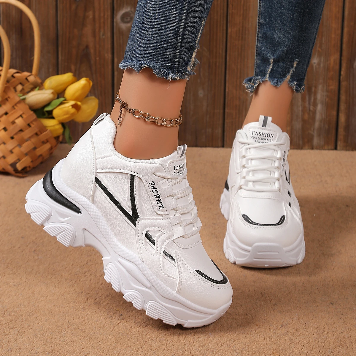 

Новая модная удобная повседневная спортивная обувь с круглым носком на толстой подошве на шнуровке, весенне-осенняя пикантная прогулочная обувь большого размера для женщин