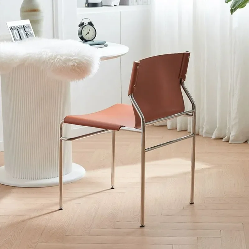 

#Antique Dining Chair Stainless Steel Scandinavian Bauhaus Simple Modern Saddle Leather Backrest Negotiation Chair