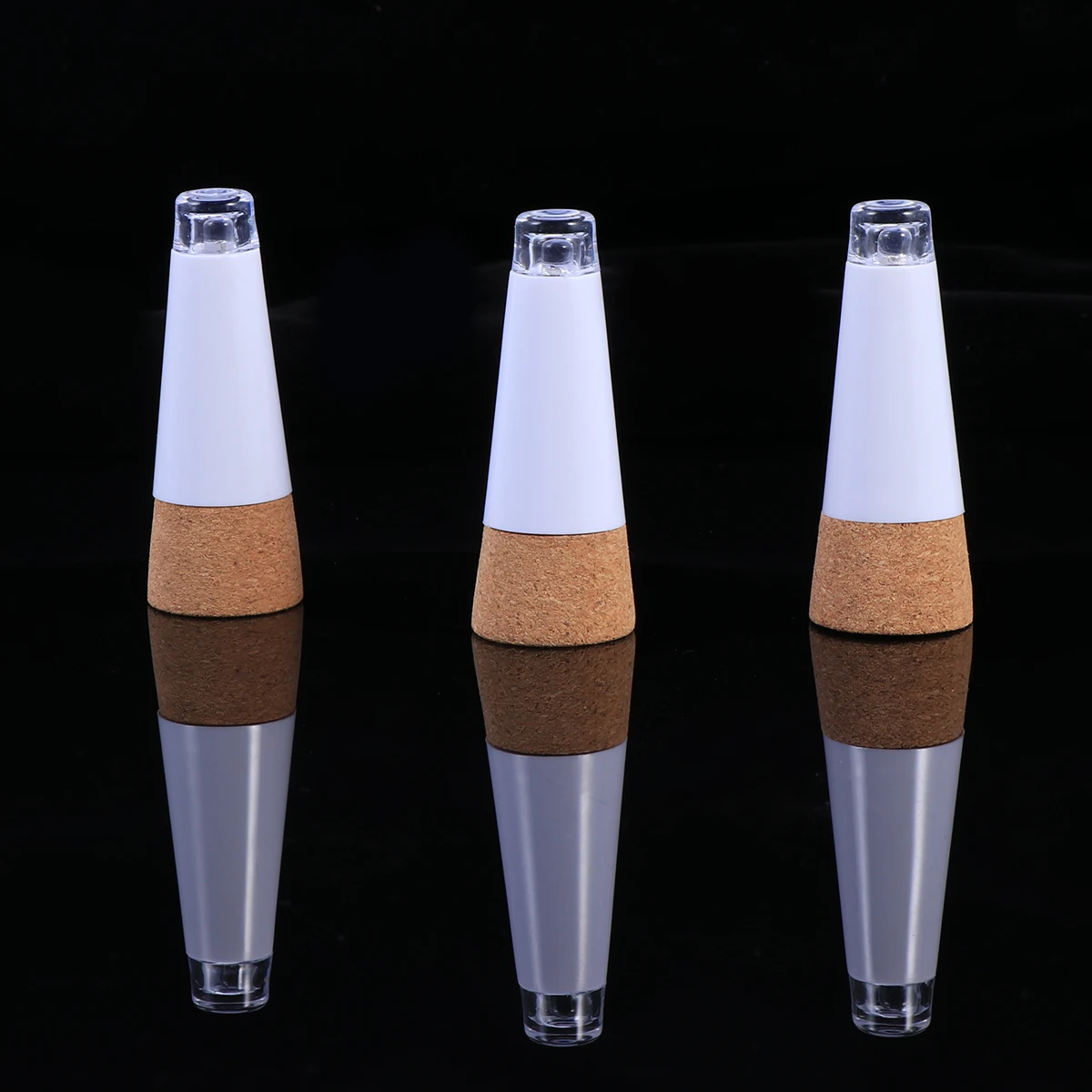 

LED Rechargeable Wine Bottle Cork Light Warm White Creative Illuminated Festival Atmosphere Light for Romantic Party Lighting
