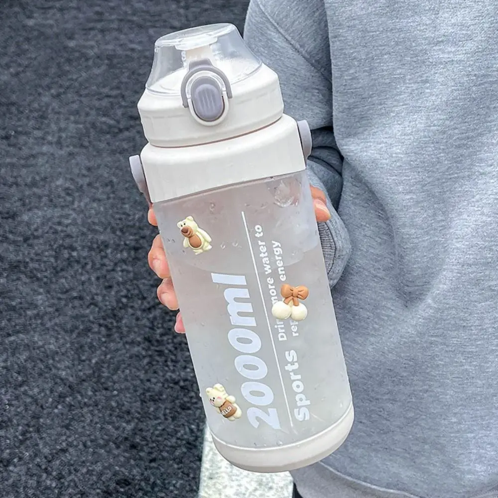 

with Straw Straw Sports Water Bottle With Handle 1.5L/2L Sports Fitness Water Cups Plastics Leak-proof Sports Fitness Water Cup