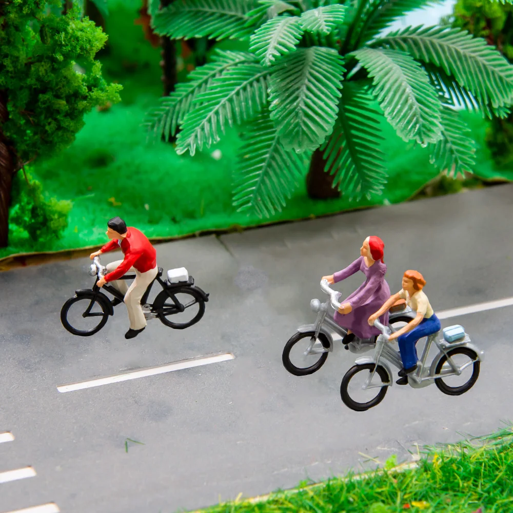 

1pc 1:87 HO Scale Riding Figures Random Cyclists Model Painted People ABS Toys Architecture Building Layout for Diorama