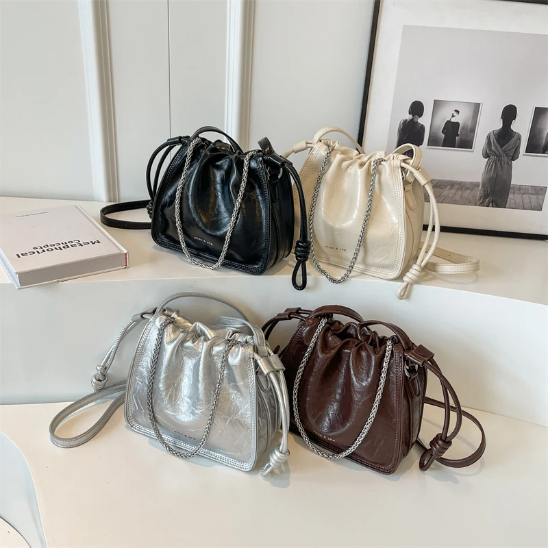 LEFTSIDE Small Retro Shoulder Bags for Women 2023 Y2K Chain PU Leather Luxury Brand Korean Females Crossbody Bag Handbags