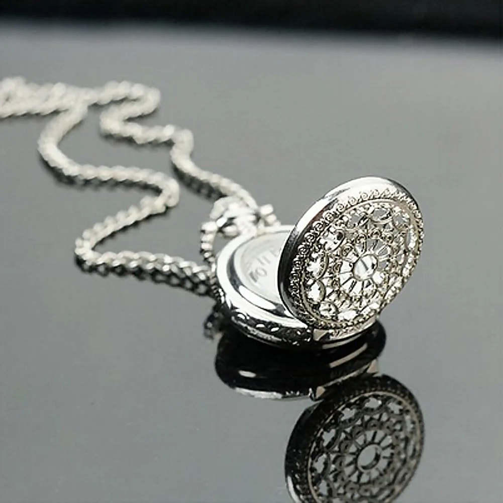 شبكات العنكبوت ريترو صغيرة الحجم ساعة الجيب خمر ووتش قلادة الأزياء والمجوهرات قلادة ووتش قلادة ساعة الجيب على سلسلة