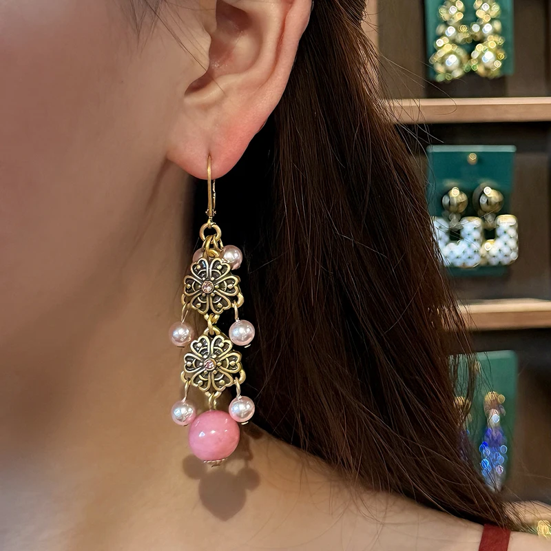 

Vintage Pink Plum Blossom Pearl Drop Earring Long Tassel Jewelry For Women Accessories Luxury Designer High Quality Mother Day