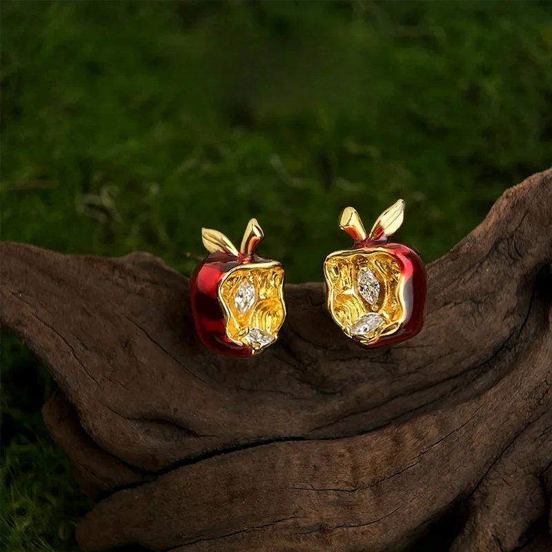 

Trendy Christmas Bitten Apple Earrings Zircon Sweet Cool Niche Design Ear Pins & Clip-on