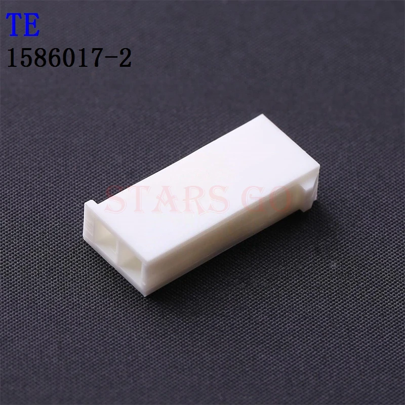 

10PCS/100PCS 1586017-2 1565917-4 TE Connector