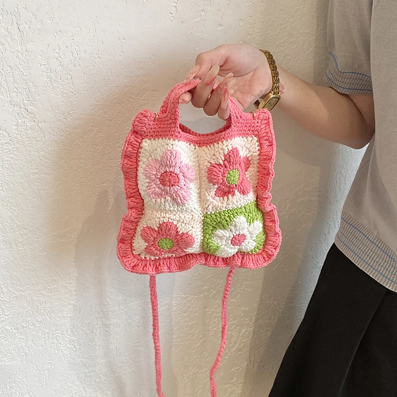 Sweet Girls Bohemian Style Handmade Crochet Knitted Floral Square Crossbody Bag Summer Fashionable Shopping Beach Bag Daily Use
