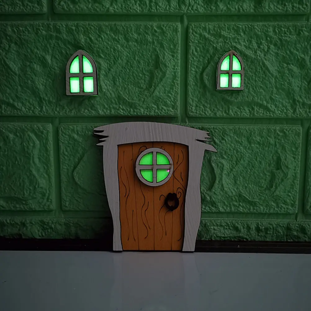 

1Set Wooden Fairy Door and Window Ornament for Trees Garden Yard Stump Miniature Scene Decor Mini House Decoration Night Glow