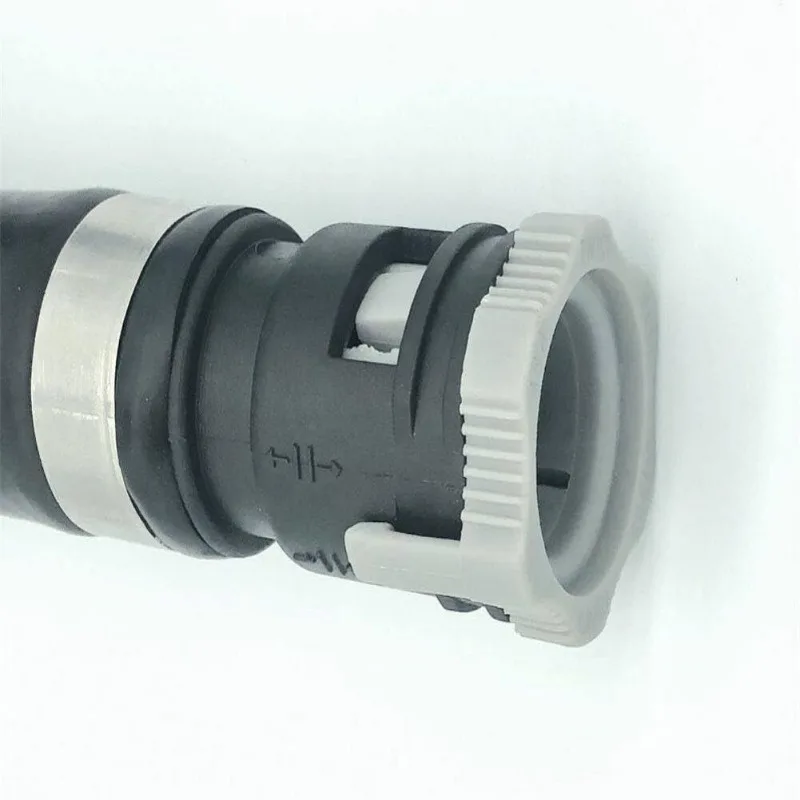 3M5H18C553YG 3M3H18C553YH BV6118K579YC مدخل أنابيب الهواء للتدفئة لفورد فوكس 2.0 2015