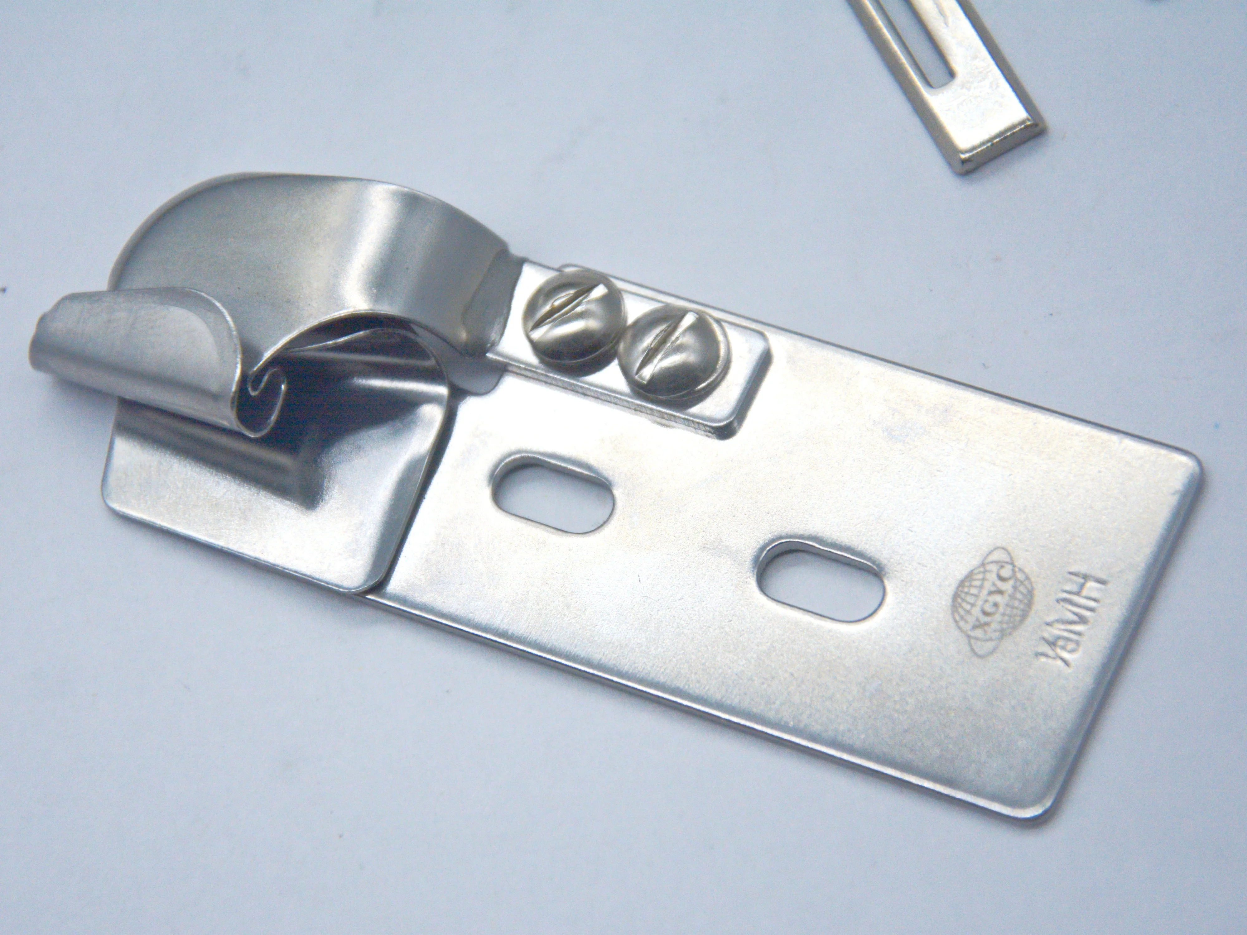 Side Seam Folder Japan Style DY303 A30/121586(F335) Sew side seam of thick material