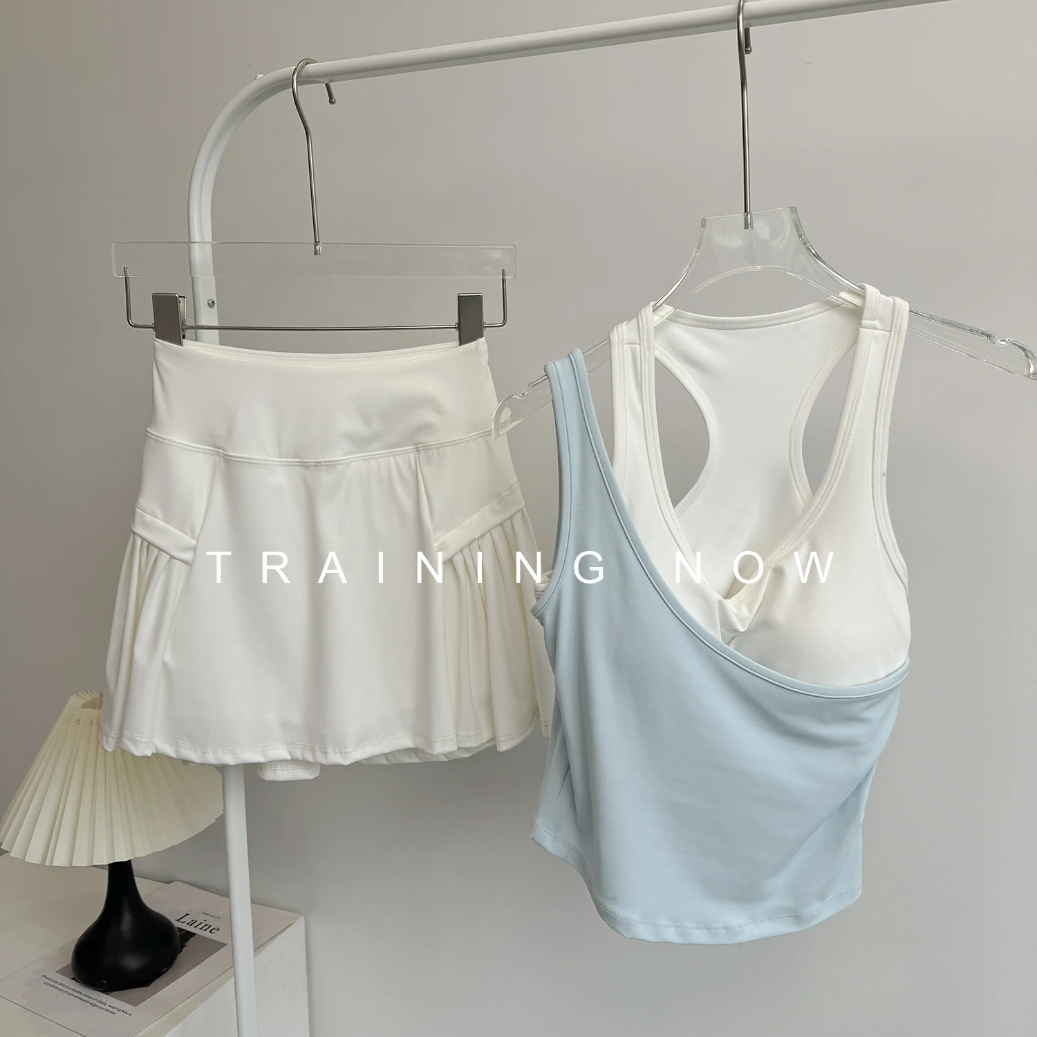 

Fitness suit women 2025 new high-end outdoor running vest badminton yoga pilates top