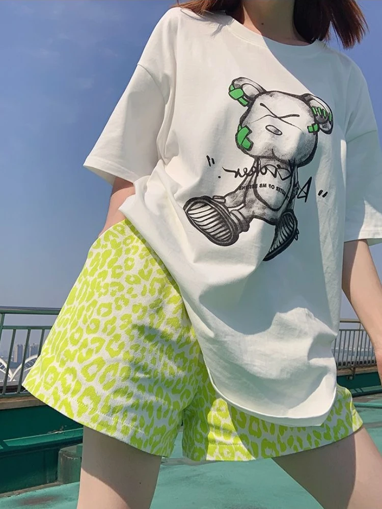 Fashionable Women's A Line Wide Leg Denim Shorts Fluorescent Green Leopard Print Loose Casual Fit