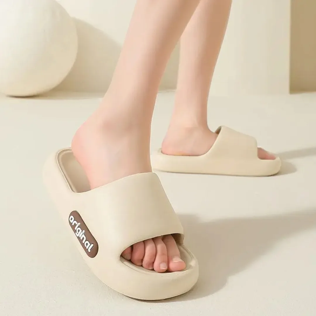 2025 Summer Platform Cloud Slippers Women Comfy Solid Color Soft Sole EVA Pillow Slides Woman Couple Non Slip Beach Flip Flops