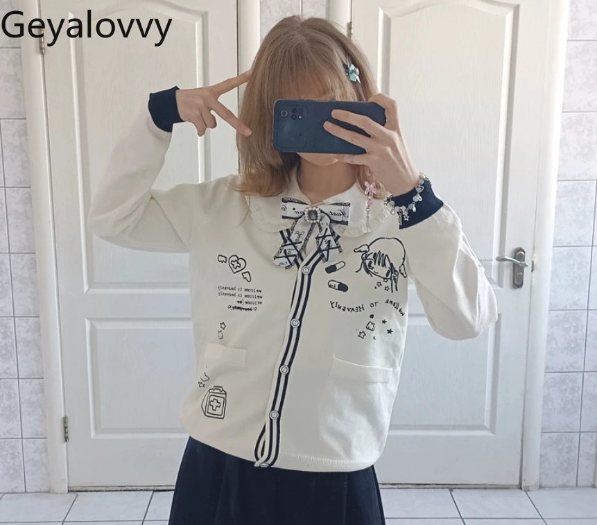 

Spring and Autumn New Sweet Girls Versatile Loose Single-breasted Sweater Mine Original Pattern V-neck Knitted Cardigan