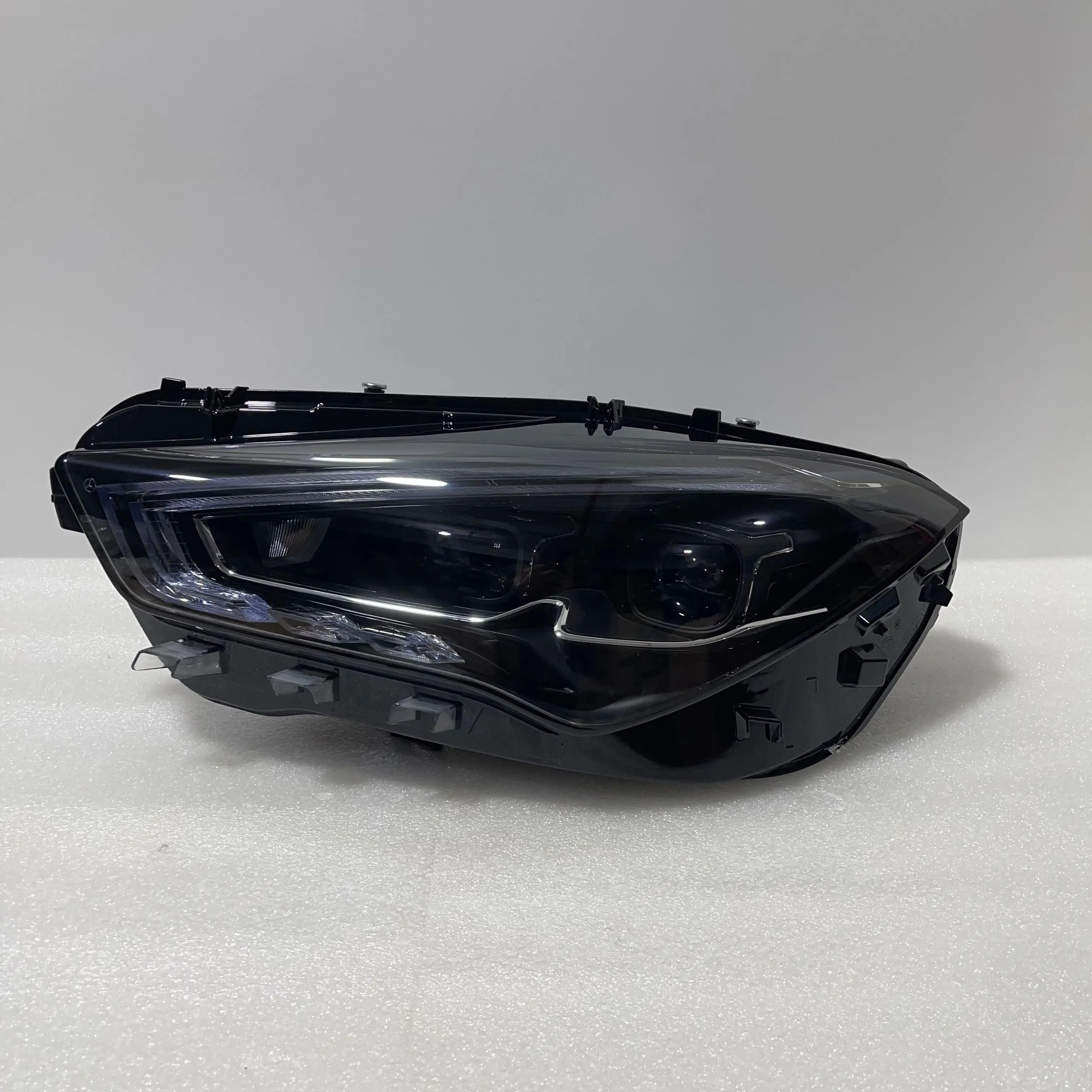 

A1189061301 A1189061401 OEM Full LED Headlights for CLA C118 W118 2020-2025 Original Dismantled Headlamp