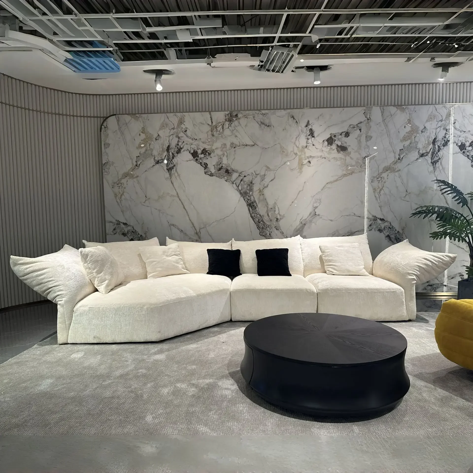 Nordic light luxury curved sofa living room modern simple beauty salon hotel design minimalist