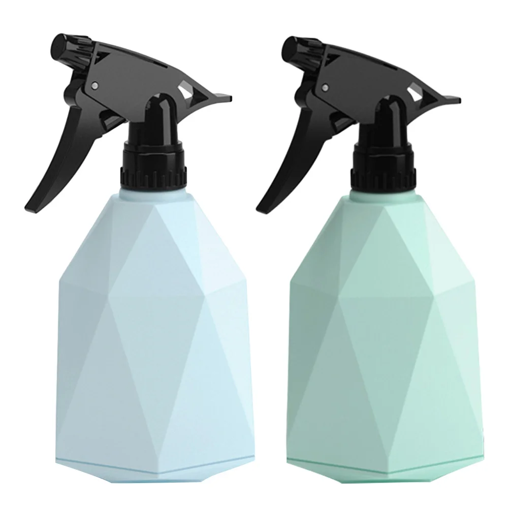 

2 pcs 600Ml Watering Can Plastic Flower Spraying Bottle Large Capacity Sprinkling Can Creative Geometric Design Hand Pressing