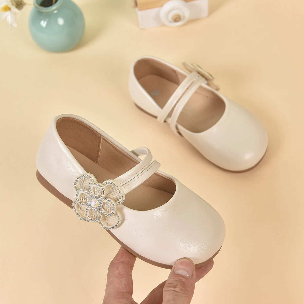 

Autumn Girl's Princess Shoes Flower Shallow Hook-loop Sweet Kid's Flat Shoe Beige Anti-slip Fashion Charming Children Shoe 7-12Y