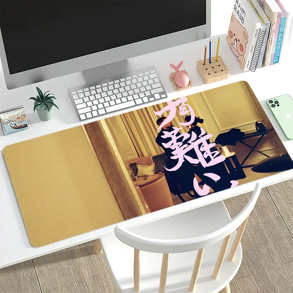 Singer D-Dellafuente-e Mouse Pad Desk Mat Large Non-slip Anti-fray Keyboard Ergonomic Office Rubber PC Home Custom
