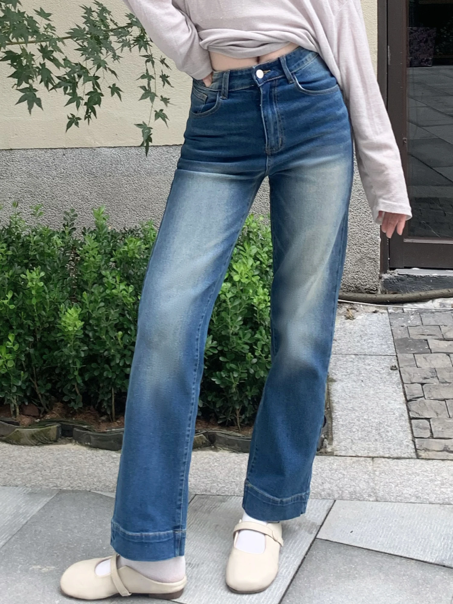 

Women's Casual Jeans, 2000S Retro Clothing, Washed Blue, Rolled Legs, Suitable for Going Out