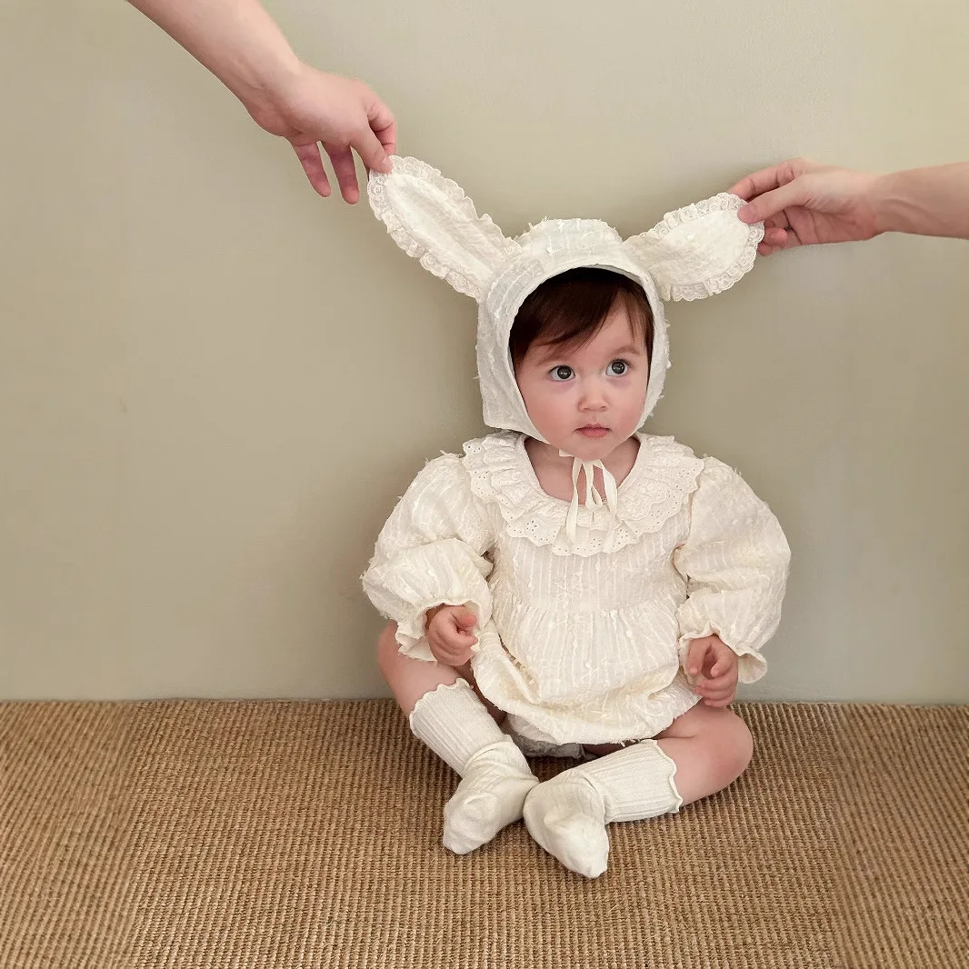 

Детская корейская шапка с заячьими ушками, новинка 2024, весенне-осенняя детская стильная трехмерная шапка с заячьими ушками, тренд