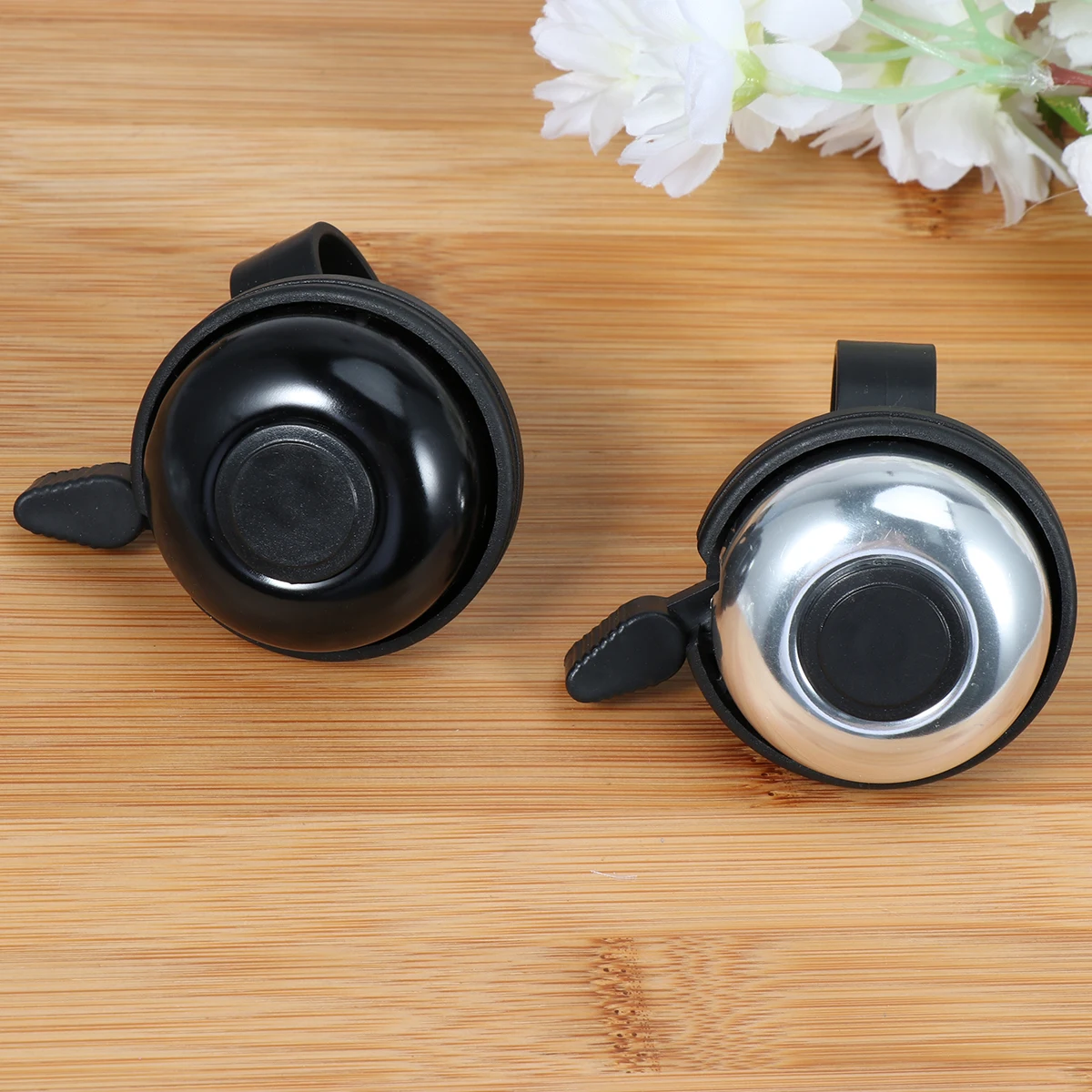 

2pcs Metal Bike Bells Aluminum Alloy Handlebar Ring Horns Silvery Sound Durable Anti-Rust For Folding Mountain Bikes Loud Alarm