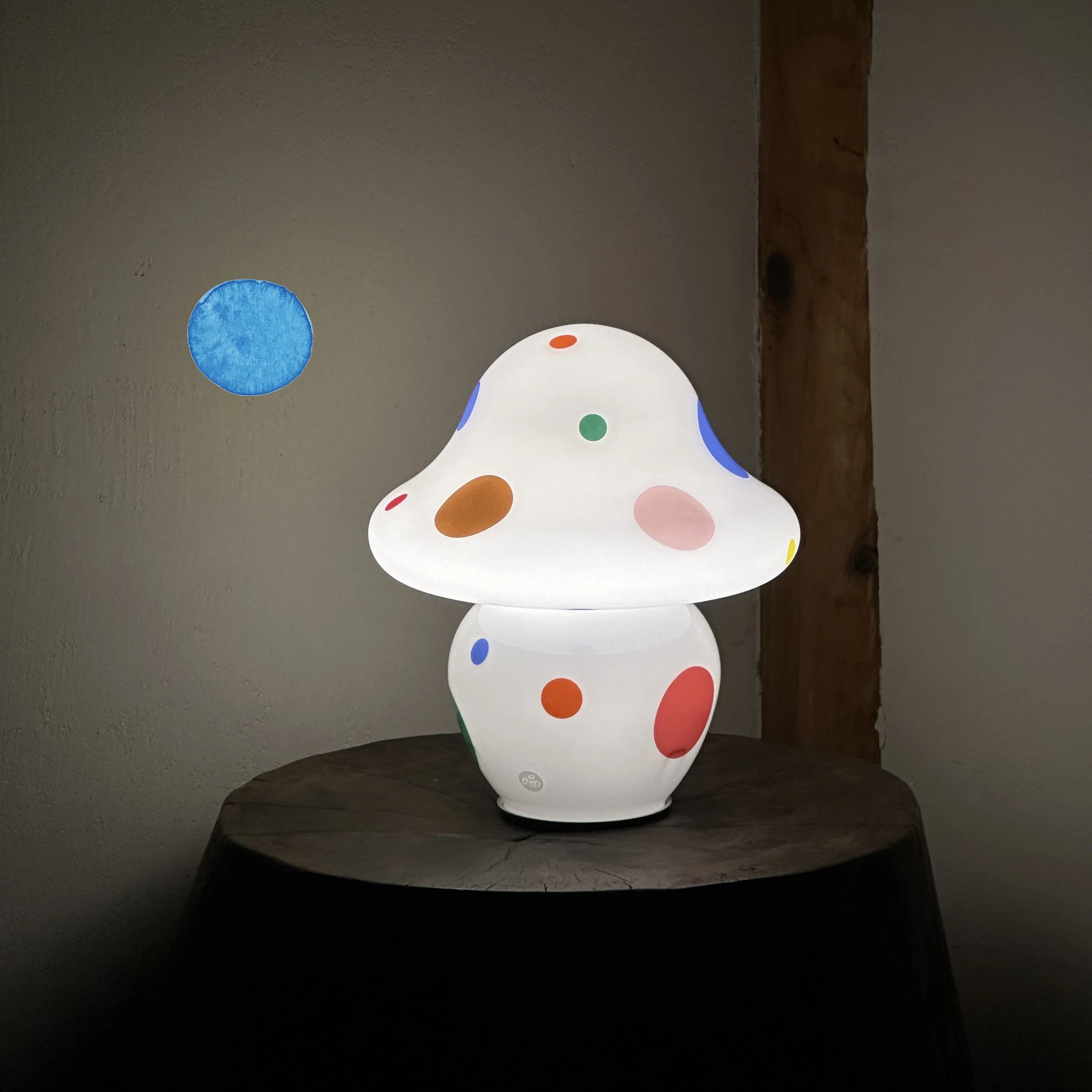 Melt your heart, glutinous mushroom light, three-color ambient light