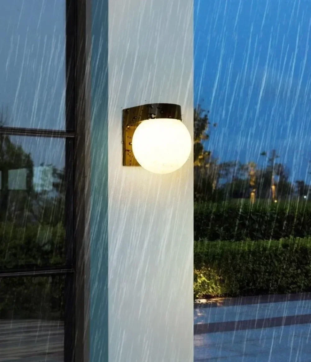 Lámparas de pared LED impermeables para exteriores, luz LED de protección solar para exteriores, lámpara de balcón moderna Simple, luces esféricas creativas