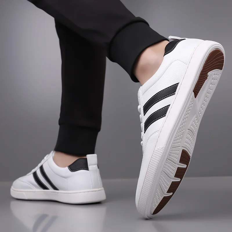 أحذية كاجوال كلاسيكية للرجال، أحذية رياضية للجري متعددة الاستخدامات، أحذية رياضية خفيفة الوزن قابلة للتنفس، أحذية مشي مريحة #1