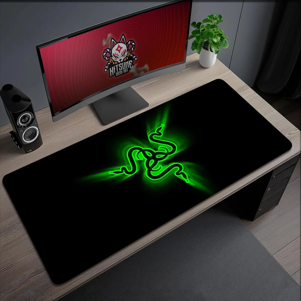 Mouse Pad Non-slip Lockedge Office Student Cool S-Snake Gaming Thickened Large Writing Cushion Game MousePad