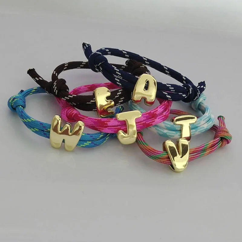 

Дайв в начальном браслете с пузырьками своими руками