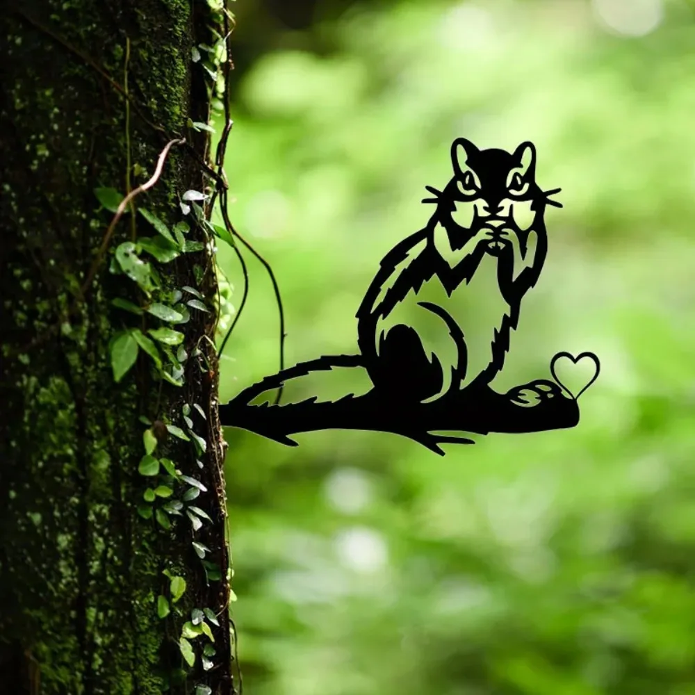 Metal Squirrel Pet Outdoor Yard Silhouette Animal Garden Decorative Post Metal Art Silhouette Tree Branch Outdoor Insert Artwork