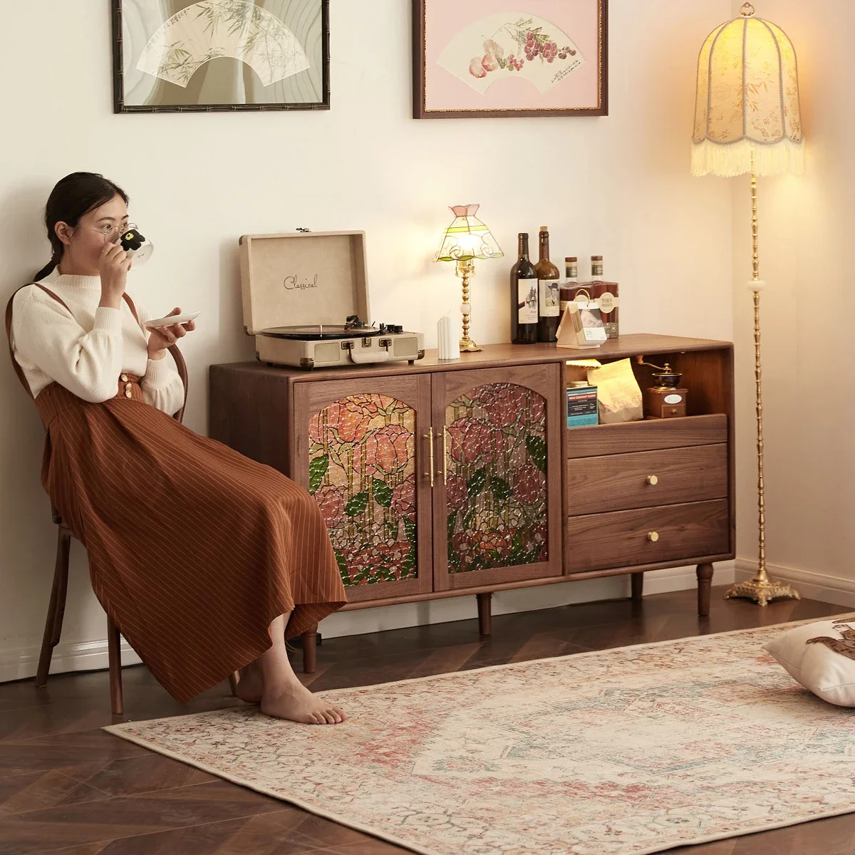 Side cabinet integrated against the wall Living room cabinet Black walnut solid wood Home retro multi-functional storage