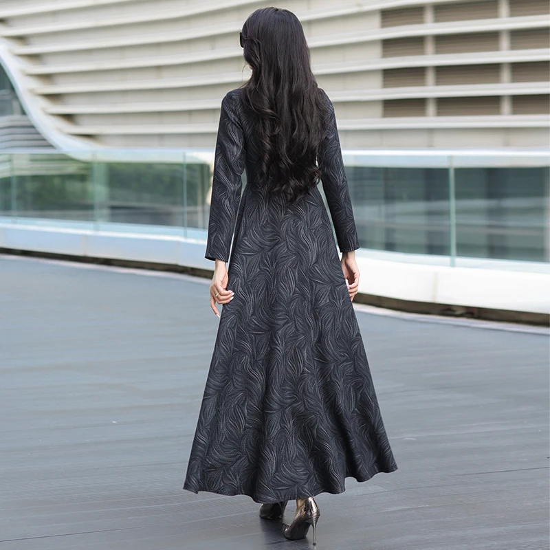 2026 Recién llegado de Primavera/otoño: vestido elegante de manga larga con cuello mandarín para mujer, falda larga ajustada de alta gama para uso diario