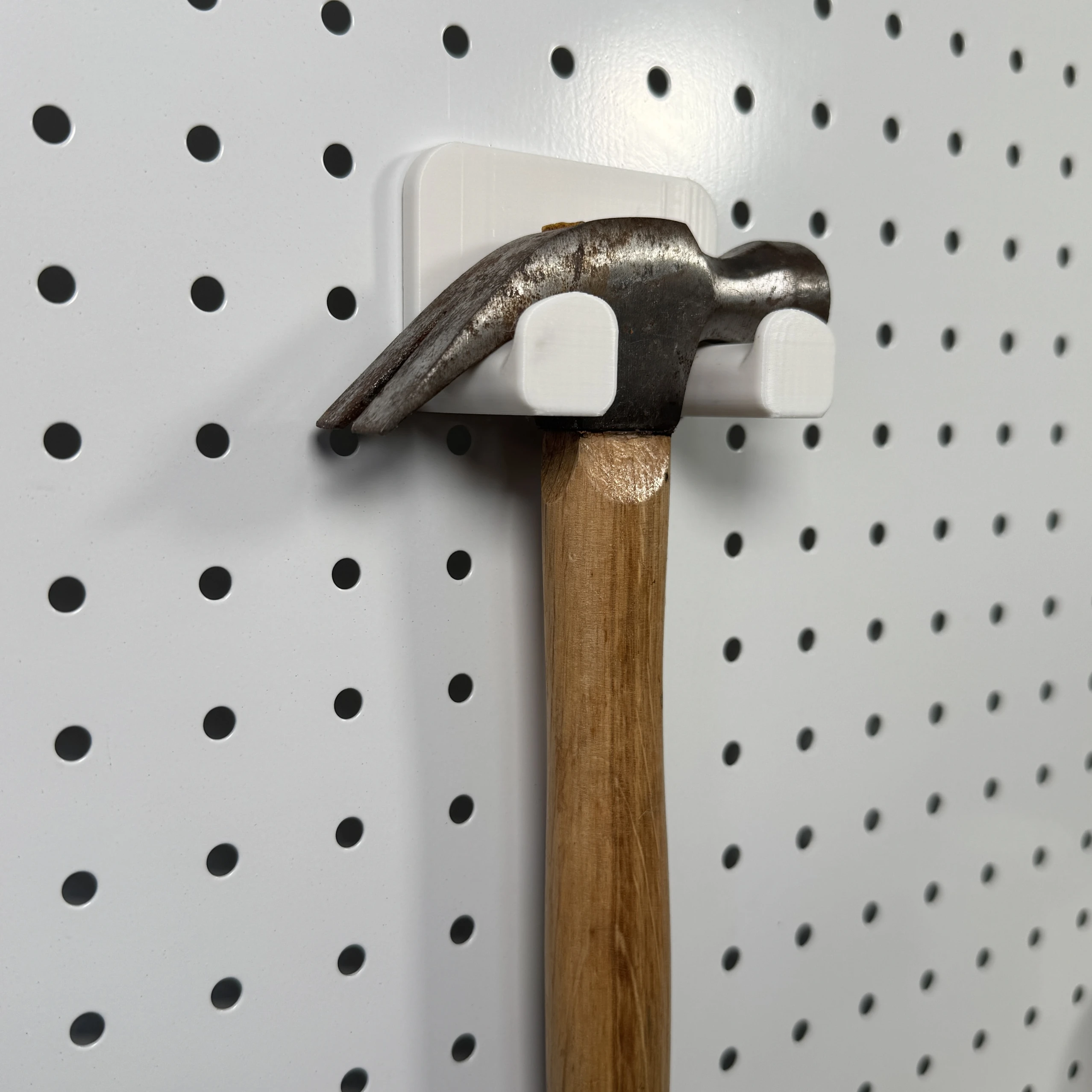 

Metal Hole Board Accessories Hammer Holder Suitable for Hammer Tool Storage Rack Plastic Material Hook Installation
