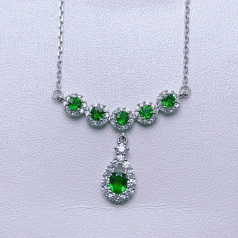 collana-con-pendente-in-argento-sterling-925-con-diopside-4-5mm-3mm-2ct-totali-pendente-in-diopside-naturale-con-certificato