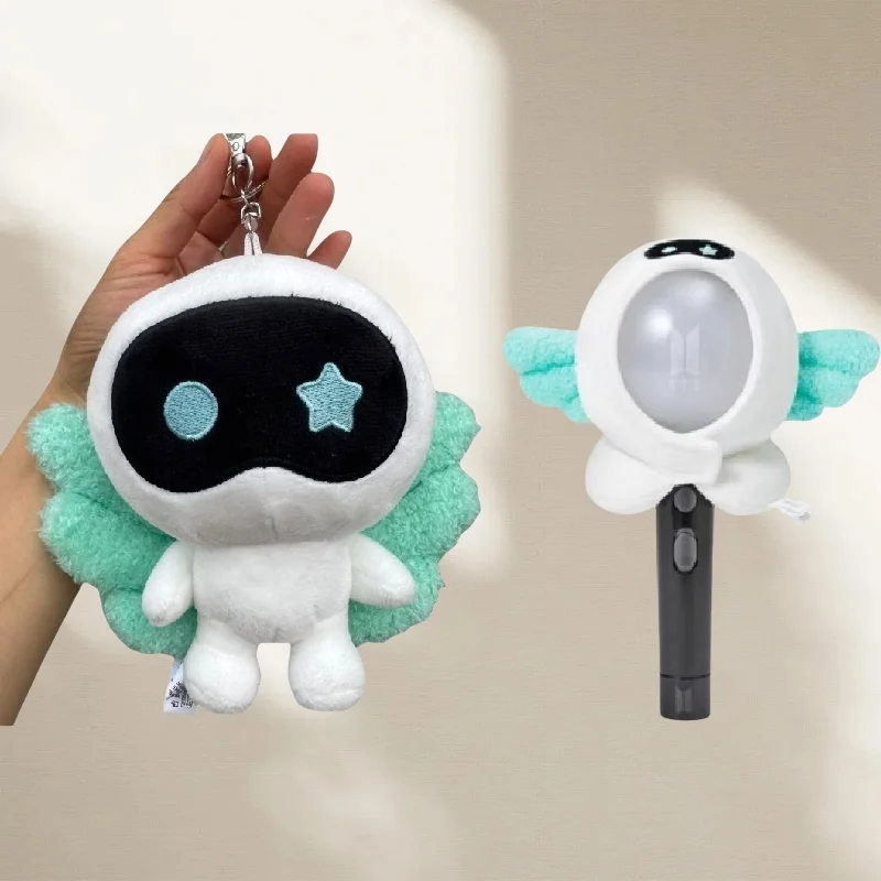 Juguete de peluche Wootteo de Corea, muñeco de peluche Kawaii para mochila, colgante ondulado, nuevo diseño JIN, llavero con alas de astronauta, regalo de soporte para seguidores