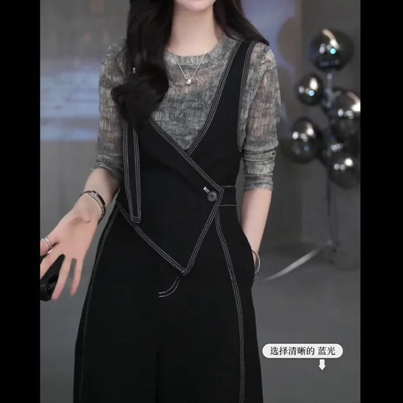 Spring and Summer New Hepburn Wind Meat Suspenders Women Tall Loose  Korean Version Design Sense of Commuter Romper [Slimming]