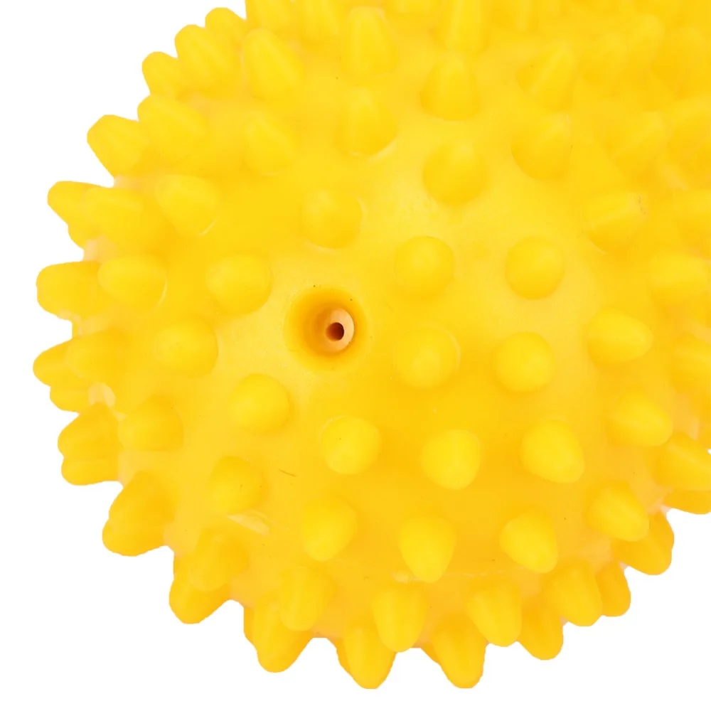 Relaxation PVC Spiky Massage Ball Handheld Roller Function Fascia Massage Ball Muscle Relaxation Ball for Fitness Yoga