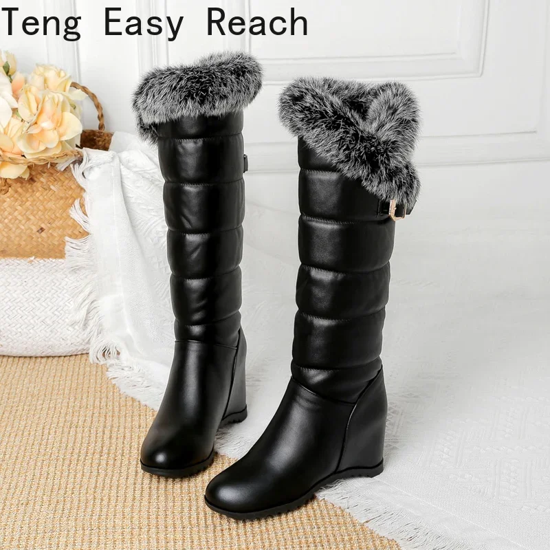 Flat Sloping Heel with Elevated Winter Warmth and Knee Length Boots Faux Fur Metal Belt Buckle Street Trend Women\'s Knee Boots