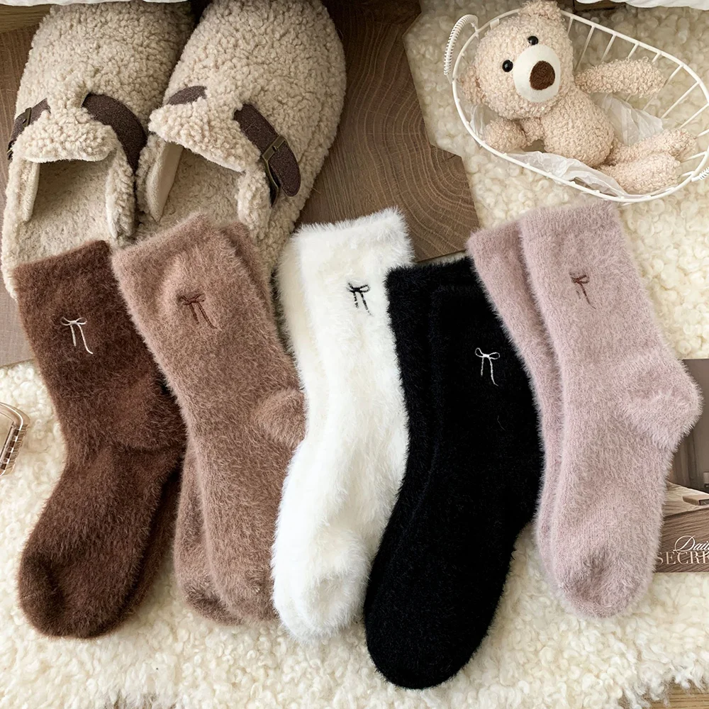 5 Pairs Autumn And Winter Warm Wool Thick Embroidered Socks Bow Plush Socks Retro Coffee Middle Socks Thick Warm Sleep Socks.